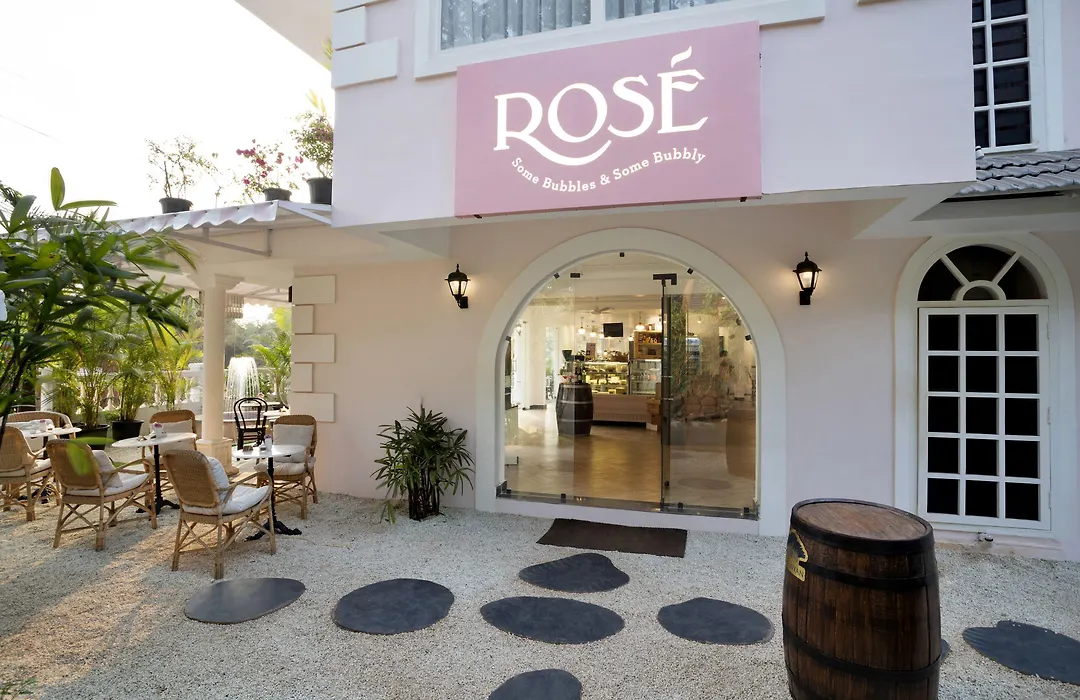 Mademoiselle Boutique Resort And Cafe-1